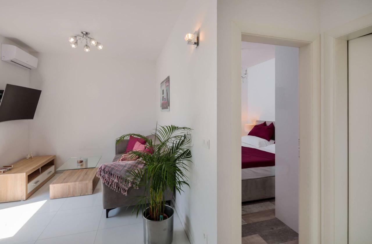 Apartment Flawless Trogir Bagian luar foto