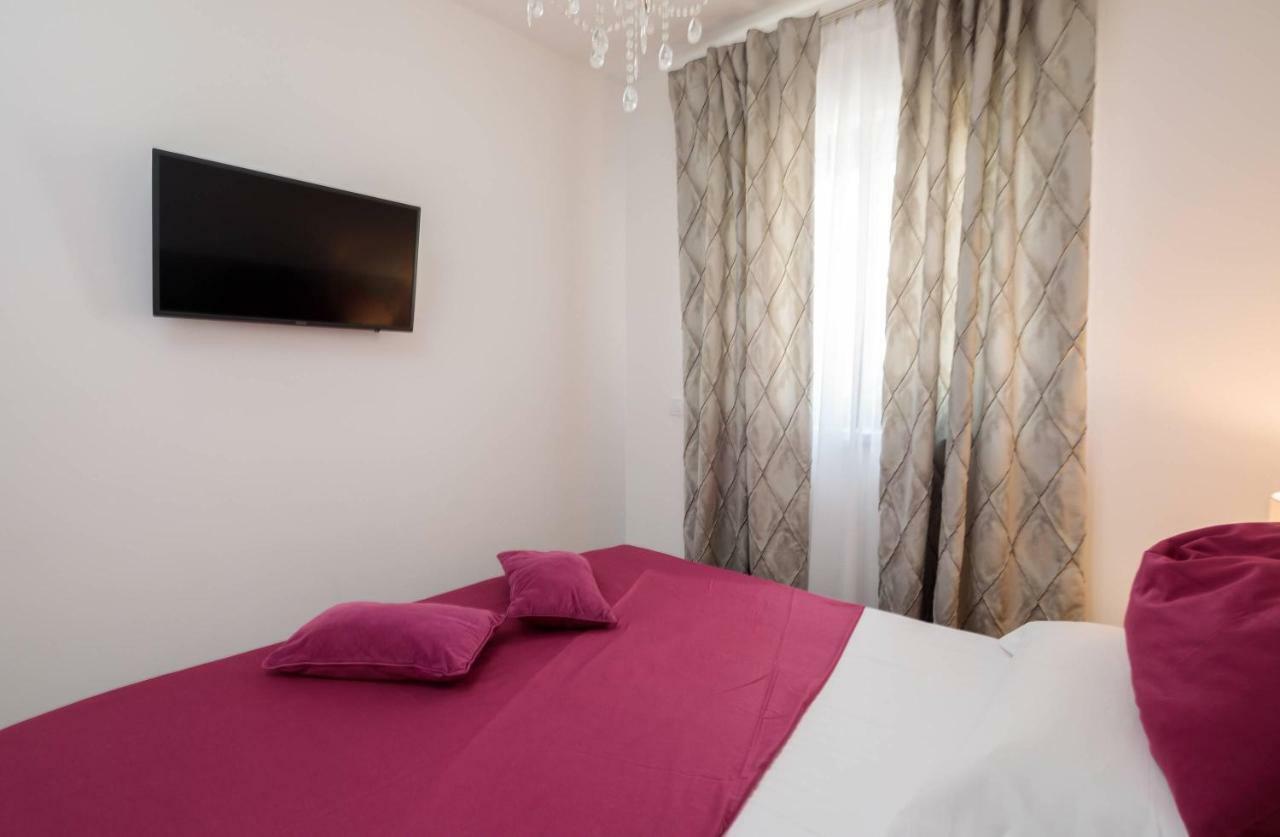 Apartment Flawless Trogir Bagian luar foto